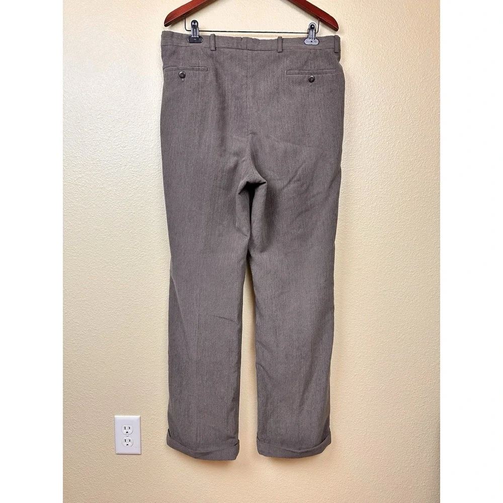 St. Croix Men's Pleated  Textured Wool Blend Pants 34x32 Straight Cuff Leg Brown